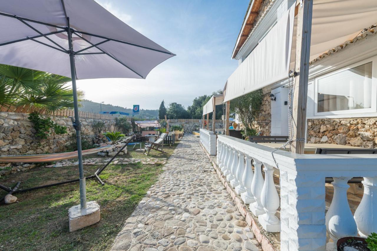 Stelios Stone House Sinarades Villa Kouramades Exterior photo